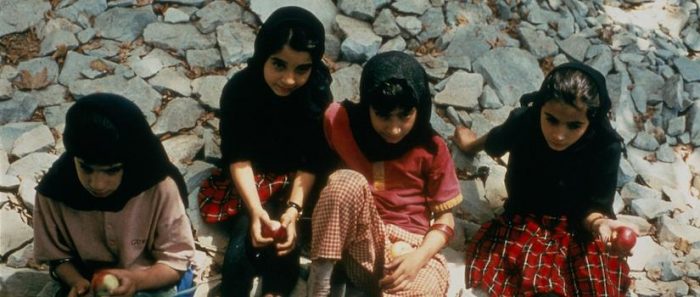 Película “La manzana” de Samira Makhmalbaf en Centroartealameda.tv