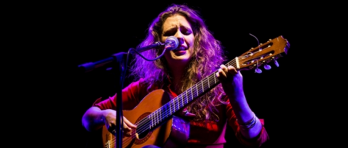 #VioletaEnCasa presenta concierto de Naara Andariega vía online