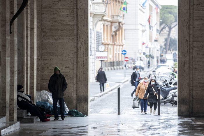 El Vaticano aclara que no habrá despidos de empleados que no se vacunen contra el covid-19