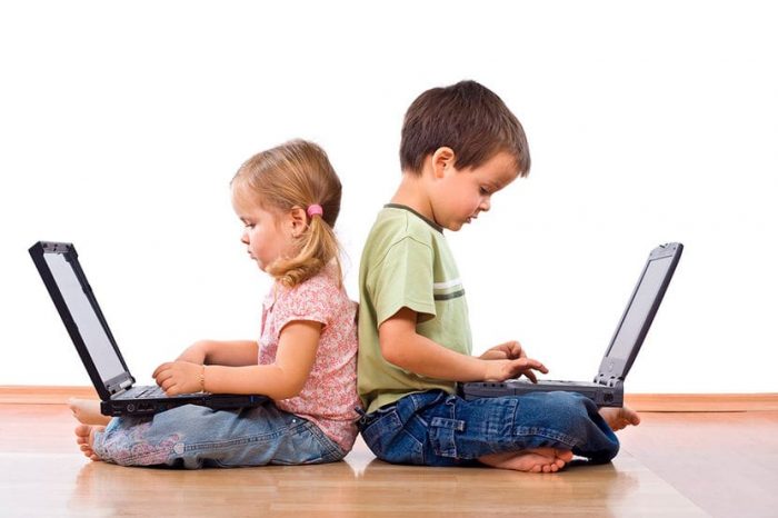 Cibereducación: el desafío de crear buenos hábitos digitales en niños y niñas 