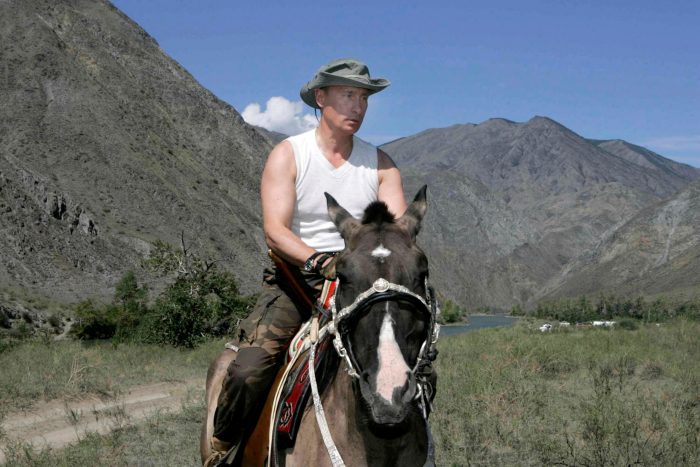 Putin deja de lado su imagen de hombre invencible