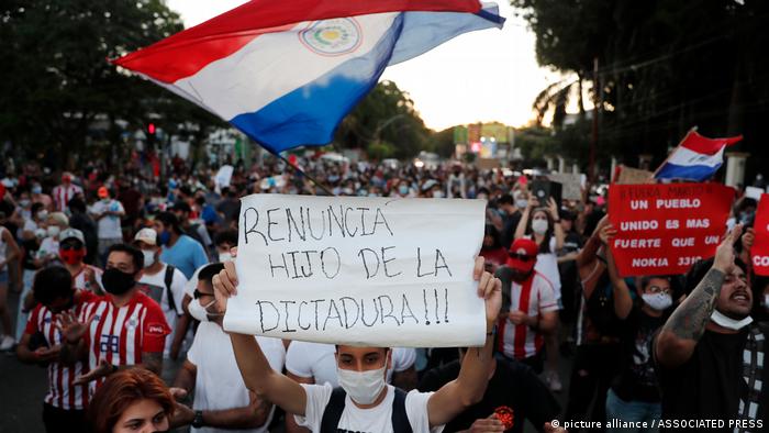 Paraguay: tercer día consecutivo de protestas contra Mario Abdo Benítez