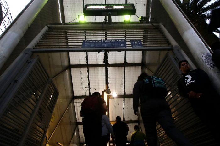 Trabajadores de Metro anuncian paralización para este miércoles y acusan «nulo diálogo» de la administración del «peor presidente que ha tenido el Directorio»