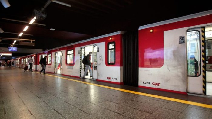 Metro anuncia «horario habitual» a pesar de paro de trabajadores fijado para mañana