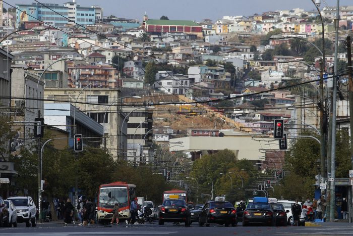 Evolución del Covid-19 en la Región de Valparaíso sigue en estado crítico: estudio advierte que incremento sostenido de contagios “es solo la punta del iceberg»