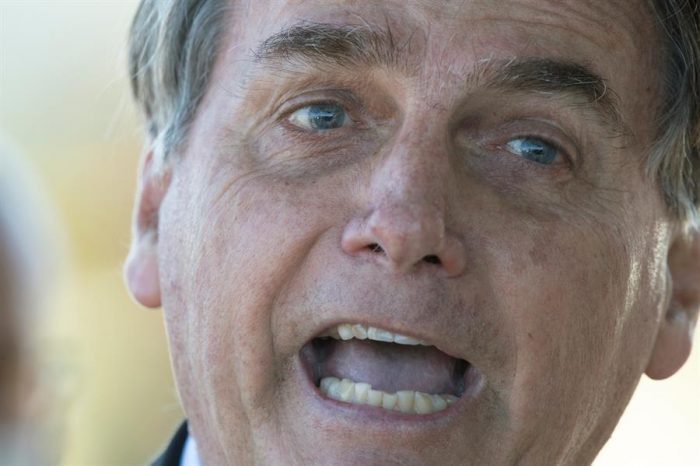 Bolsonaro llama a los brasileños a volver a trabajar en el peor momento de la pandemia: «¿Vamos a llorar hasta cuándo?»