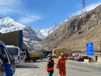 Alud de barro en El Teniente: Codelco confirma rescate de un trabajador y ubica a otros dos