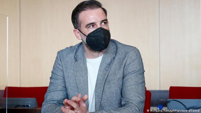 Exfutbolista alemán Cristoph Metzelder es condenado por pornografía infantil