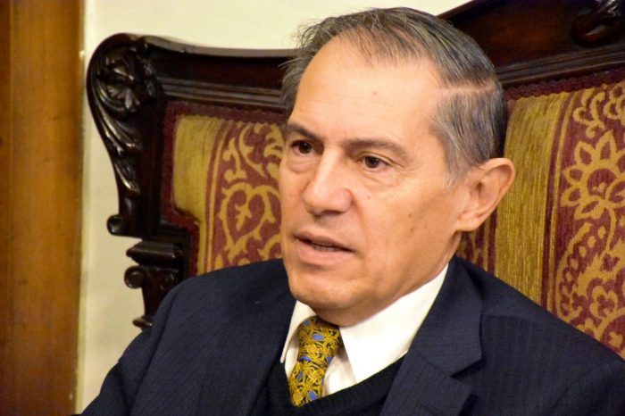 Otra oportunidad para Mera: ministro encabeza quina para reemplazo de Carlos Aránguiz en la Suprema