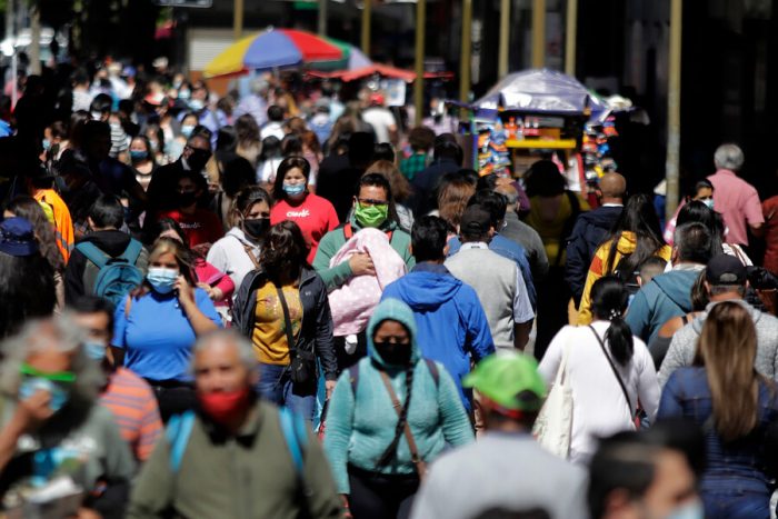 Informe DEIS: Chile supera los 32 mil fallecidos asociados al Covid-19 y pone foco en seis regiones del sur que ya superaron muertes registradas en todo 2020