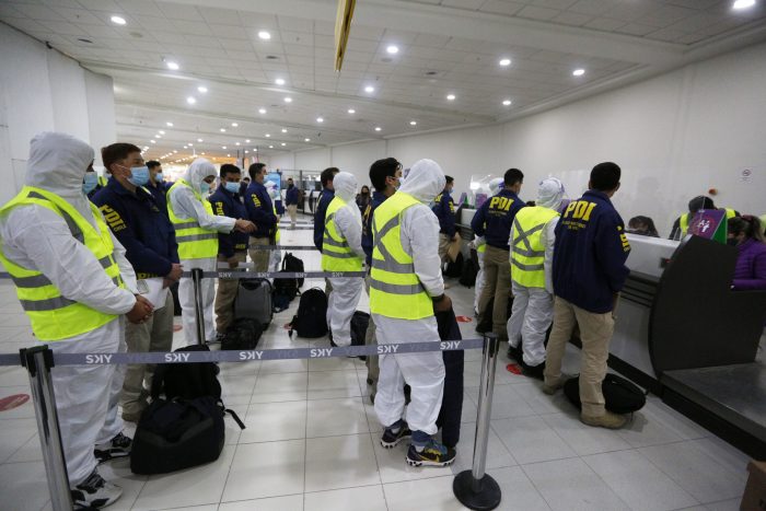 SJM critica expulsión de 55 ciudadanos extranjeros: «La detención de estas personas se encuentra plagada de irregularidades»
