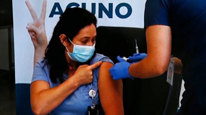 Subsecretaria Daza confirma disponibilidad de vacuna Pfizer para primeras dosis durante esta semana y la próxima
