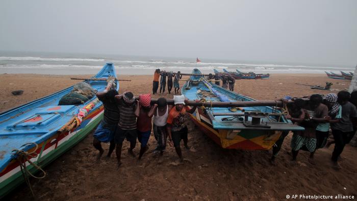 India realiza evacuaciones masivas por llegada del potente ciclón Yaas