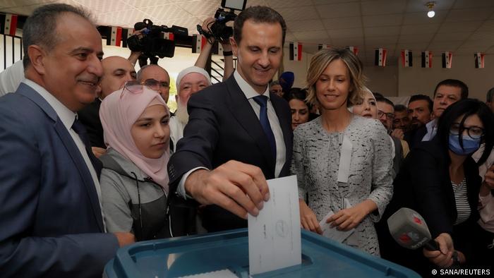 Bashar al Asad es reelegido presidente de Siria con el 95% de los votos