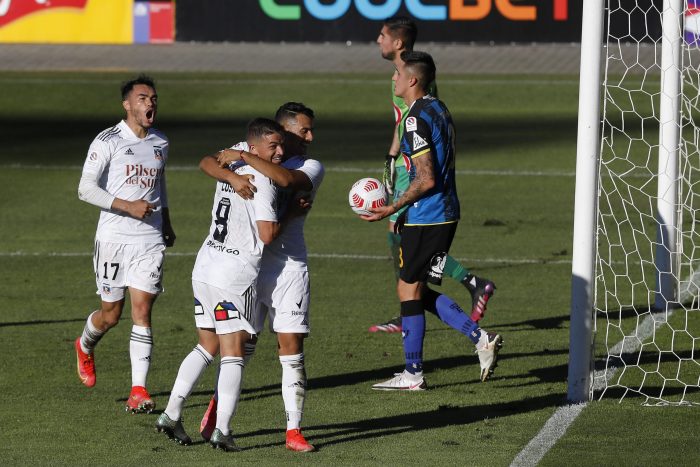 Fecha 8 Campeonato Nacional: Colo Colo aprovechó las derrotas de la Universidad Católica y Universidad de Chile y trepó al liderato del torneo criollo 