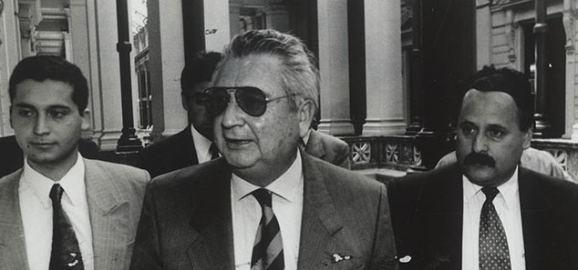 Falleció Fernando Torres Silva, el siniestro fiscal favorito de Pinochet