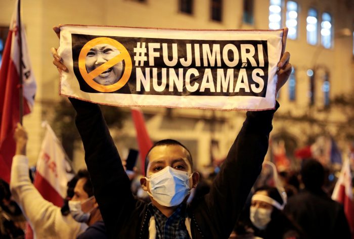 Perú sigue en suspenso con socialista Castillo ad portas de la victoria electoral