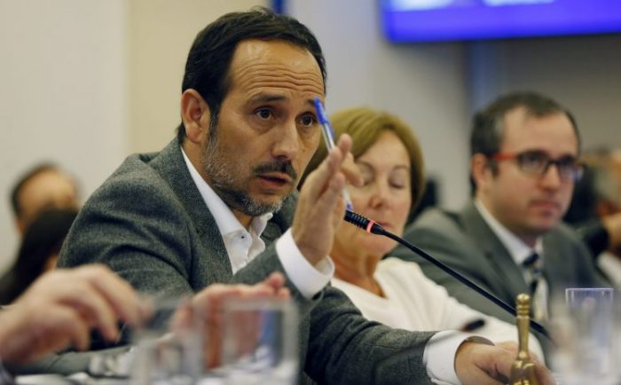 Diputado Núñez pide censurar mesa de la Cámara Baja tras elección de nuevo presidente de la comisión de Hacienda