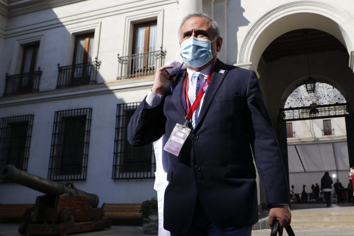 Doctor Ugarte por variante delta del covid-19: «Chile tiene un tiempo a favor para tomar medidas que impidan que ingrese en nuestro país»