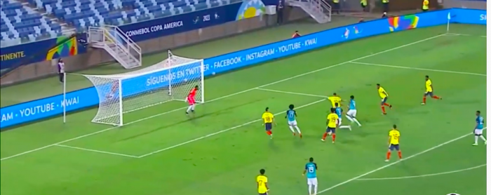 Gol de fantasía de Edwin Cardona da revancha a Colombia ante Ecuador en ...