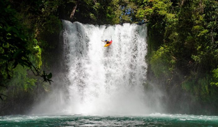 Joven de Futaleufú participará en la competencia de kayak más importante del mundo