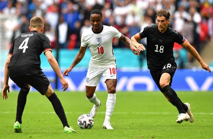 Inglaterra triunfa 2-0 y deja fuera a Alemania de la Eurocopa