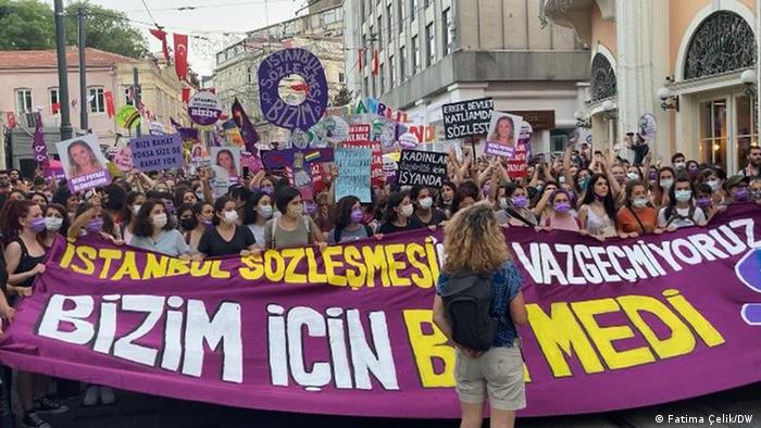 Turquía abandona oficialmente un tratado que protege a las mujeres contra la violencia machista