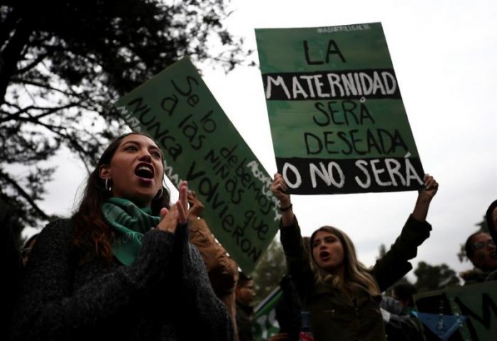 Mujeres y niñas son criminalizadas por abortar en Ecuador