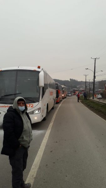 Trabajadores paralizaron labores del proyecto Mapa y realizan manifestación cortando el tránsito en Laraquete acusando hostigamientos y malos tratos de Arauco S.A