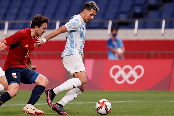 Fútbol masculino olímpico: Brasil pasó a cuartos como líder de grupo y Argentina quedó eliminada en primera ronda