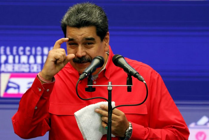 Gobierno y oposición de Venezuela inician «difícil» diálogo en México