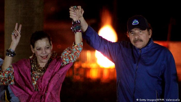 Sandinistas ratifican a Ortega y Murillo como fórmula presidencial