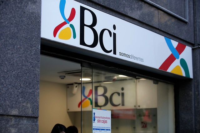 «Cometimos un error»: BCI explica viralizada publicación ante fallecido notario involucrado en patrocinios de Diego Ancalao