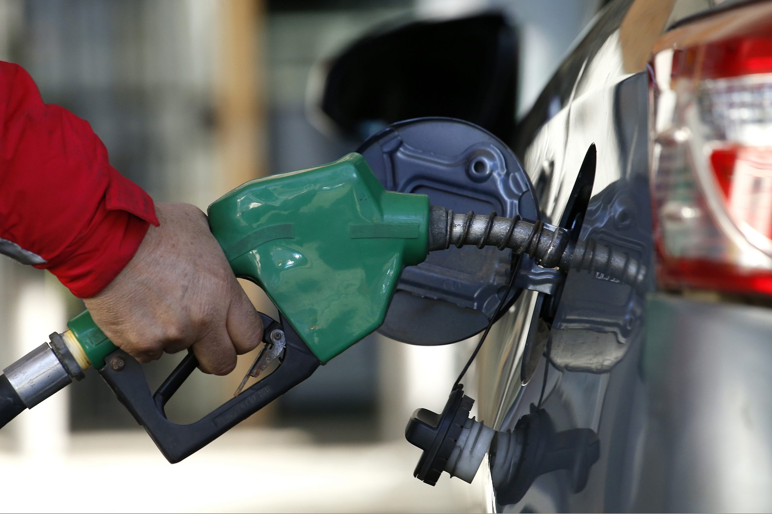 Diputados aprueban proyecto para que el Gobierno aplique y mejore el Mepco frente a alzas en combustibles