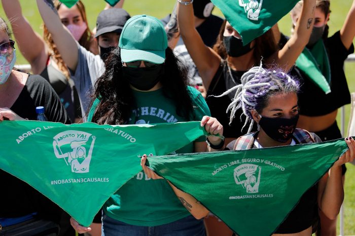 Ley de aborto en tres causales: Chile no puede darse el lujo de retroceder