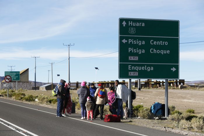 Opositor venezolano y colaborador de Guaidó pide a Chile evaluar sus políticas migratorias: «Solo aumenta los pasos ilegales»