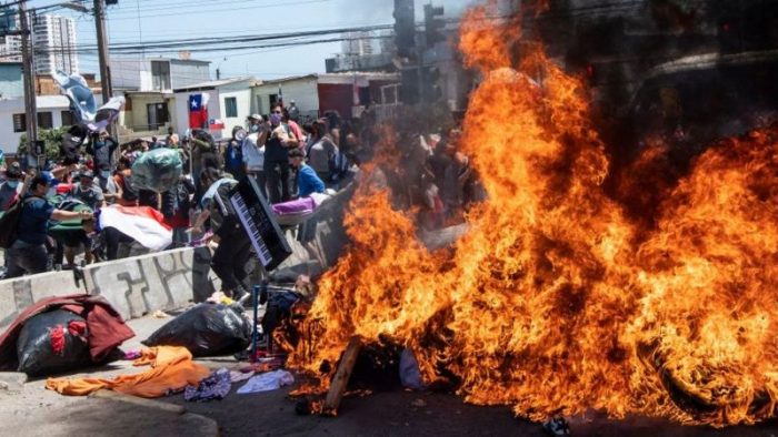 Director de SJM: “La gran mayoría de Chile no comparte la violencia xenofóbica y racista del grupo que quemó las pertenencias de los migrantes”