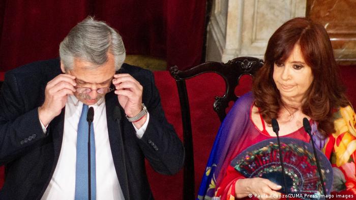 Alberto Fernández se decide por un cambio de gabinete en medio de crisis poselectoral y tensiones con Cristina Kirchner