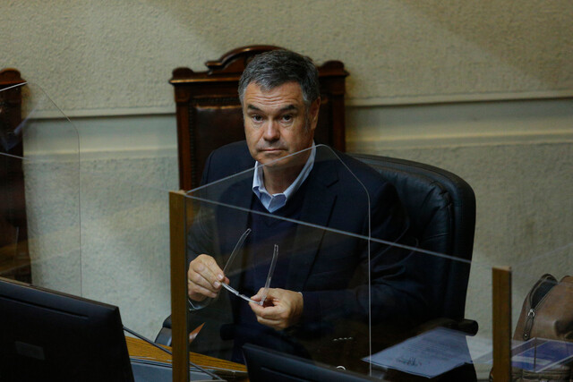Senador Ossandón emplaza a Sichel por retiros de ahorros previsionales: «Tiene que decir públicamente si sacó o no el 10%»