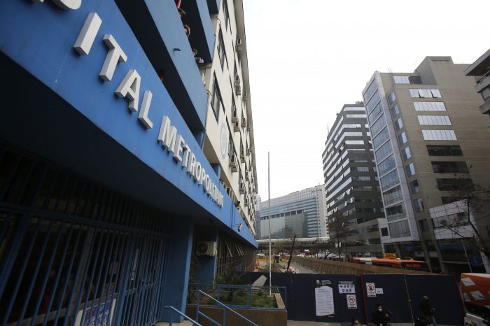 Corte de Apelaciones acogió a tramitación recurso de protección contra Cencosud y Seremi de Salud por reducción de camas críticas en el Hospital Metropolitano