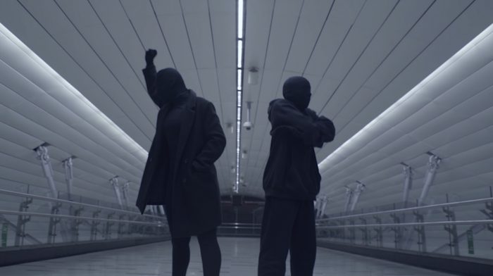 Obra de danza “Metro-polis: A un metro de un país”