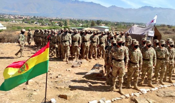 Gobierno boliviano entrega apoyo «inquebrantable» a militares detenidos en Colchane