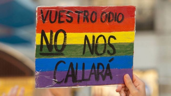 La brutal agresión homófoba cometida por 8 encapuchados en el centro de Madrid