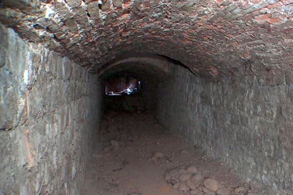 El túnel arqueológico de Avenida La Paz no puede ver la luz