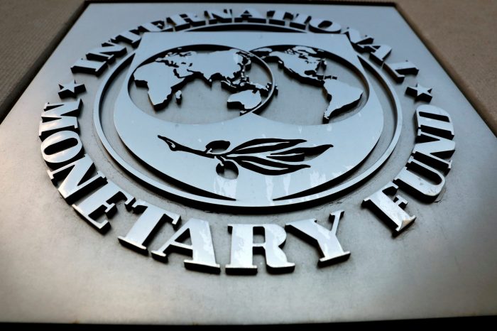 UE estudia frenar derechos de Rusia en el FMI tras invasión