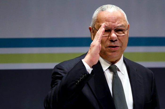 Colin Powell, exsecretario de Estado de Estados Unidos, muere de COVID-19
