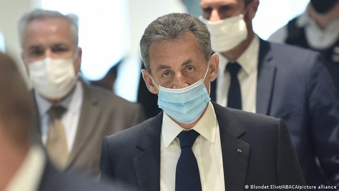 Justicia francesa obliga al expresidente Sarkozy a testificar