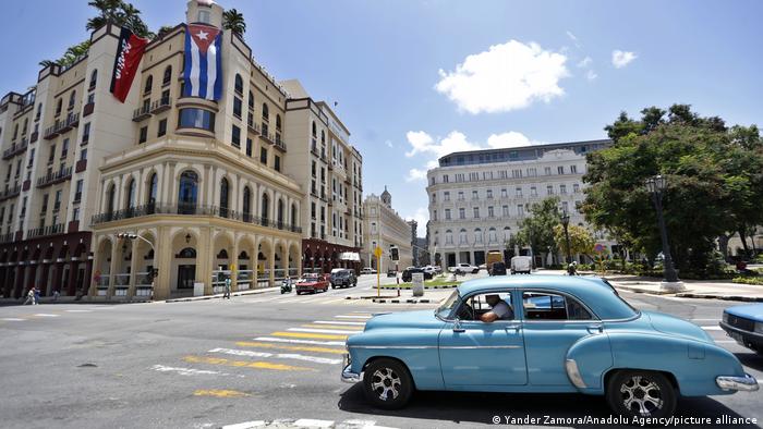 Cuba: oposición mantiene llamado a marchar pese a prohibición del Gobierno
