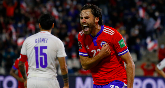 Con goles de Brereton e Isla, Chile logró su segunda victoria en eliminatorias venciendo a Paraguay