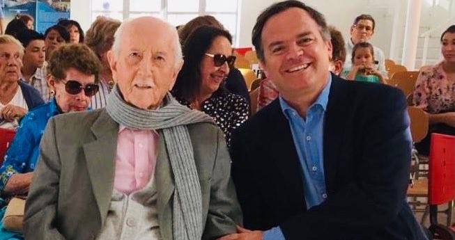 Adiós a un histórico de la DC: a los 104 años falleció Renan Fuentealba, uno de los firmantes de la “Carta de los 13”